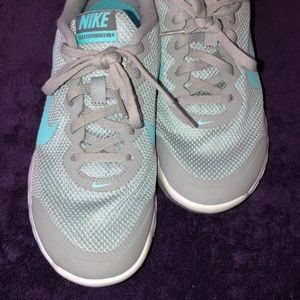 Nike flex experience RN 4